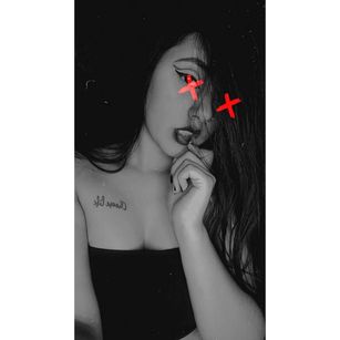 Model - Chloe West sexy