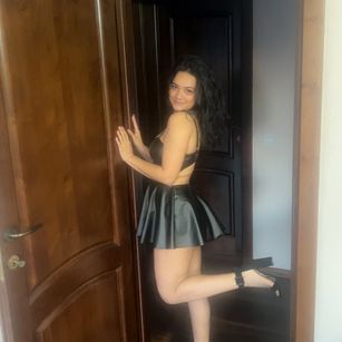 Model - KatysRodriguez fuckmachine