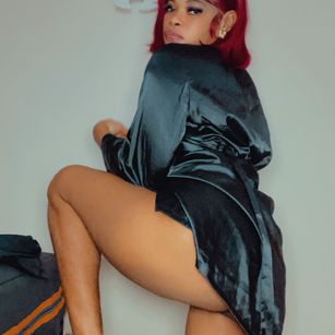 Model - SashaBling ass