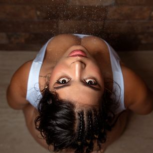 Model - BigBoobsGirl footfetish