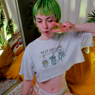 Model - Agathakisa blowjob