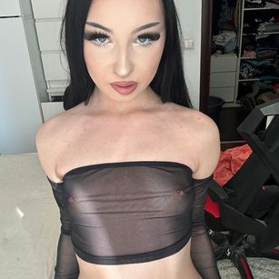 Model - Scarlett Jakobs teen