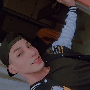 Model - jesustarja latino