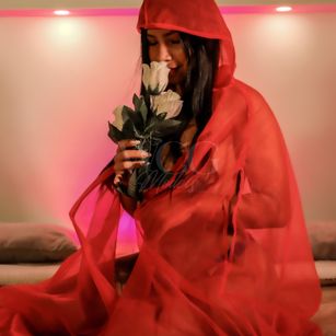 Model - Charlotte Joones lovense