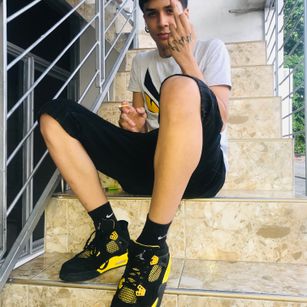 Model - AlphaTonyx Feet