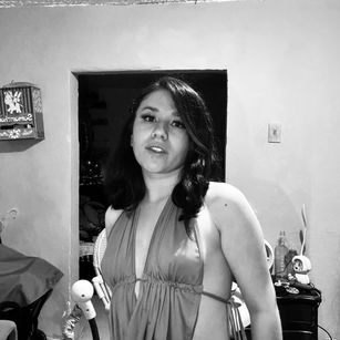 Model - Nicolle Alba flash