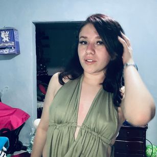 Model - Nicolle Alba dance