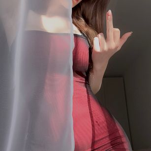 Model - Elizabeth Pandi yoga