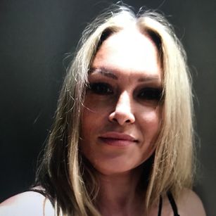 Model - MelanieCat blonde