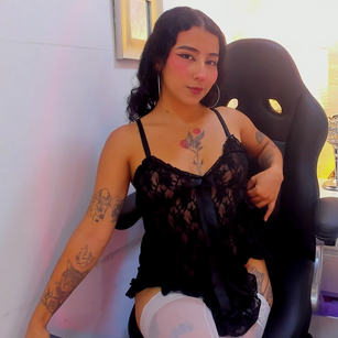 Model - VioletaFosterr joi