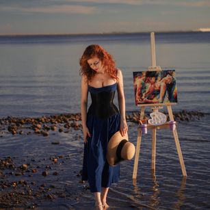 Model - KylieBales sexy