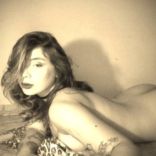 Model - Andromeda girlfriend