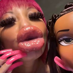 Model - RubyDollLipz Goddess