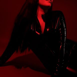 Model - Evelyn Dom JOI