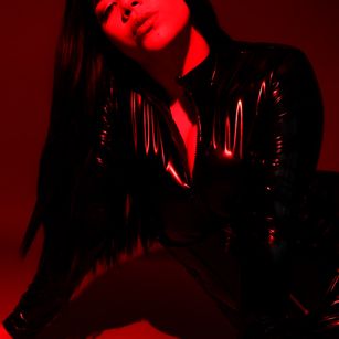 Model - Evelyn Dom Cuckold