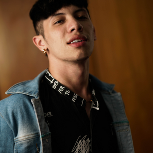 Model - SANT AGO BDSM