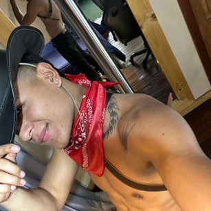 Model - NoahVolkov bigdick