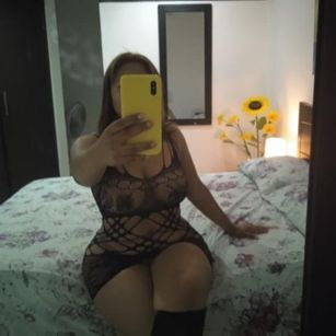 Model - katta bigtits