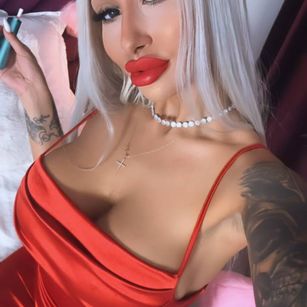 Model - GoldenAmber play