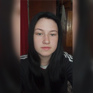 Model - StrawberryCornrows witch