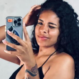 Model - Isis Gil fastresponse