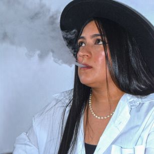 Model - Queen Kat latina