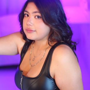 Model - Blue Moon feet