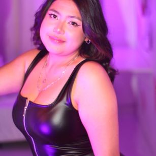 Model - Blue Moon feet