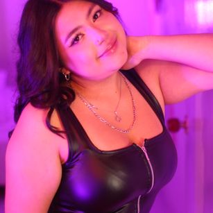 Model - Blue Moon feet