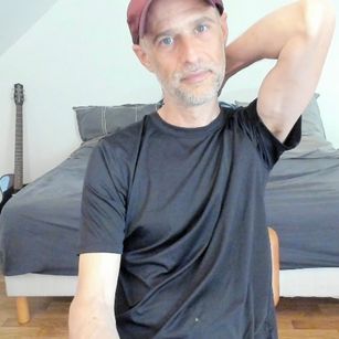 Model - marcfet slim