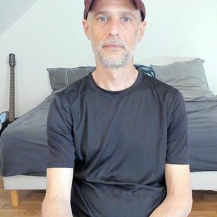 Model - marcfet slim