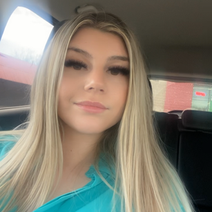 Model - Candy bigboobs