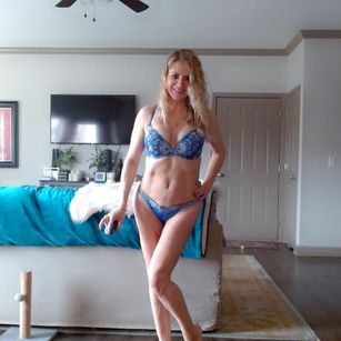 Model - sweetnoffbeat shaved