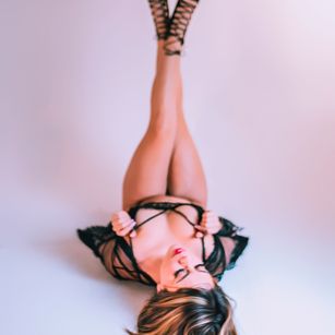 Model - Aknasty blowjob