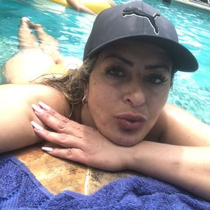 Model - CarolinaLatin SEXY