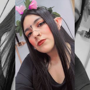 Model - Queen Kat mistress