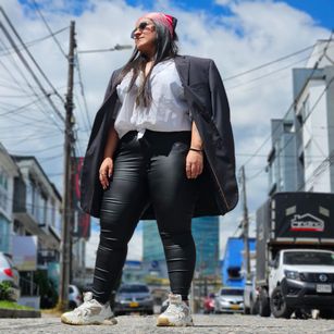 Model - Queen Kat mistress