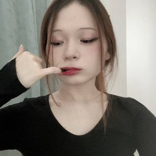 Model - Jessi redhead