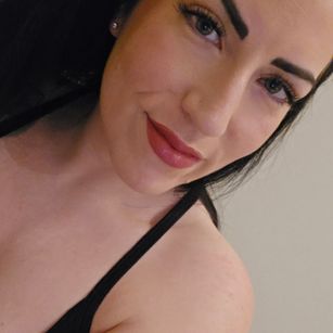 Model - BigBootyThroatGoat cute