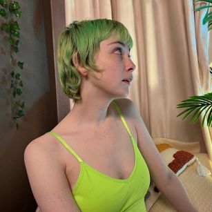 Model - Agathakisa pussyplay