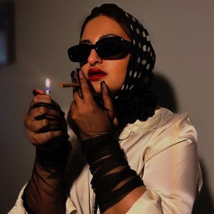 Model - KamilaSweet blowjob