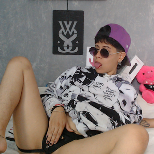 Model - RanmaXgirl squirt