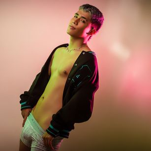 Model - DennisScott doggy