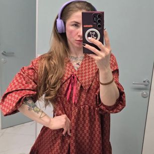 Model - ZlataFitGoddess naturaltits