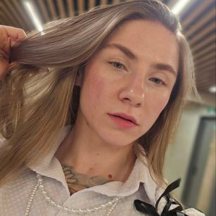 Model - ZlataFitGoddess natural