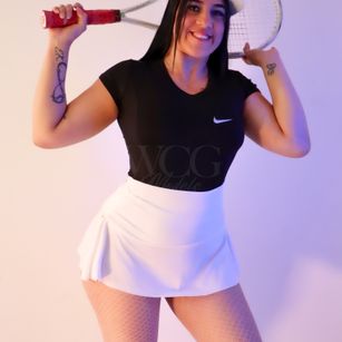 Model - Zeo Tayler mature