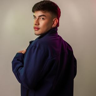 Model - TheoSteel feet