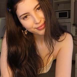 Model - Rosie skinny