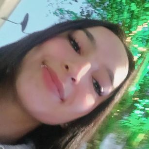 Model - Laura Ferreira Sexchat