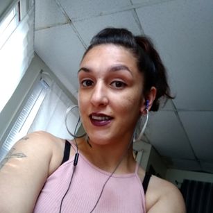 Model - Millani Mone striptease